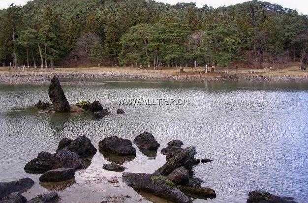 平泉朝游
