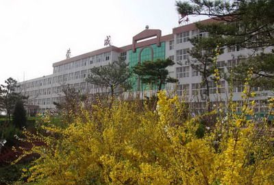 荣城