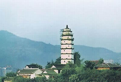 龙爪塔风景区