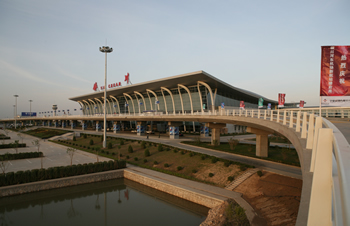 河东机场