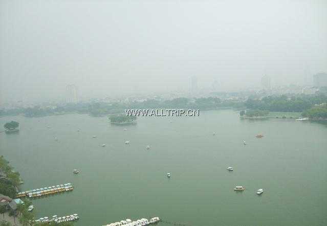 大明湖