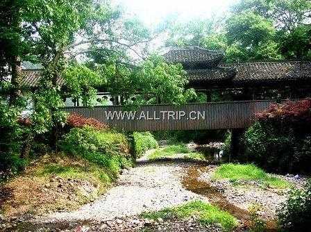 南京出发到浙西旅游 南京到浙西大峡谷、剑门关、老碓溪、神龙川、江南第一漂——双溪竹海漂流二日游