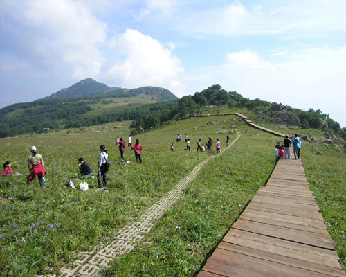 霞云岭
