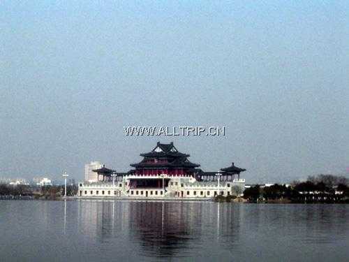 象湖