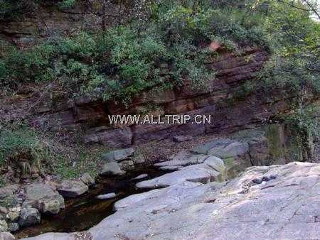 西平省级森林公园
