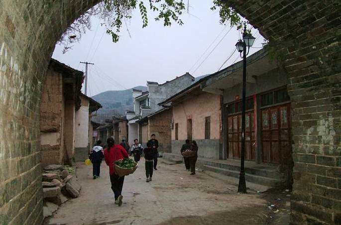 白崖寺古洞