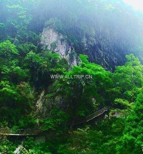 卧龙山