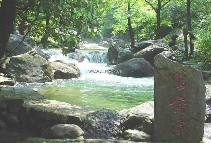 从上海到广西德天旅游|德天瀑布、古龙山峡谷群漂流二日游|广西二日游线路