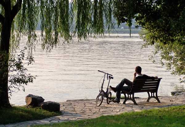 周边游 南京到杭州西湖、花港观鱼、西溪湿地、西塘二日