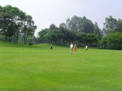 狮子湖高尔夫球场