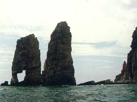 高山岛