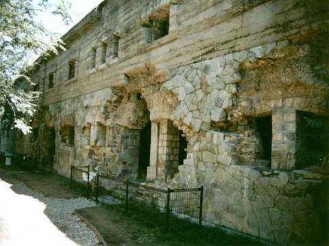 东鸡冠山北堡垒