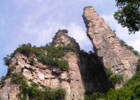 张家界豪华旅游团 暑假到张家界.凤凰旅游四天高铁品质团