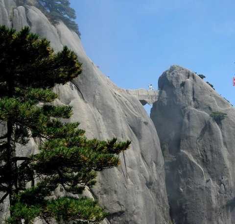 南京出发石台百丈崖、醉山野峡谷穿越、挑战7D玻璃桥、秋浦渔村