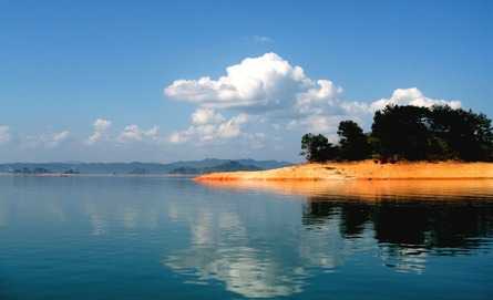 深圳到河源旅游线路 河源万绿湖.龙源温泉.南园古村两天游报价