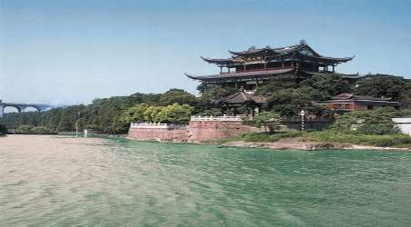 晴川阁