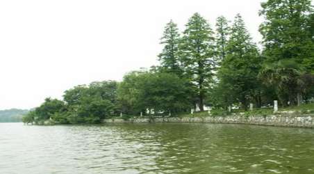 天井湖