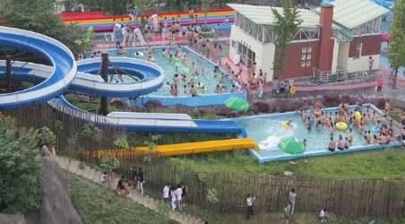 阿酋湾水上乐园