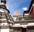 江孜白居寺